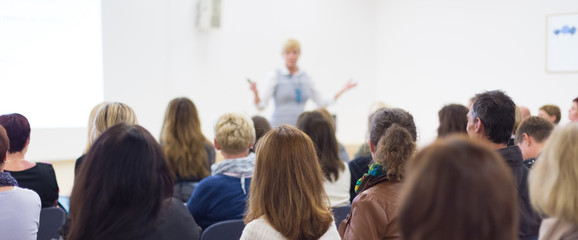 audience in the lecture hall.
