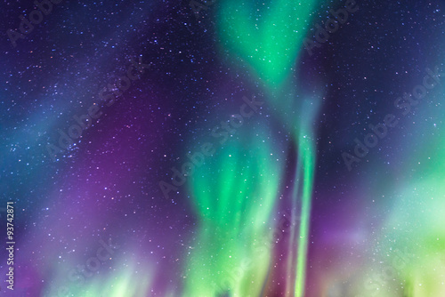 Fotoboard na płycie Aurora borealis na gwiaździste niebo