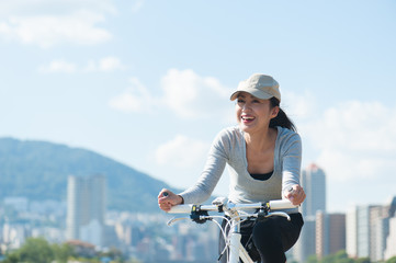 Poster - 自転車に乗っている女性