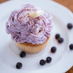 Poster - Appetizing muffin with blueberry cream