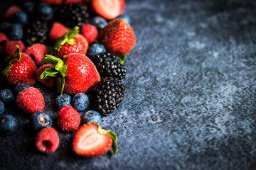 Canvas Print - Berry mix on rustic black background