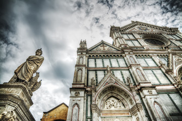 Wall Mural - Dante Alighieri statue and Santa Croce cathedra