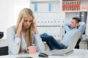 Stress und Entspannung im Büro