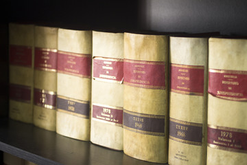 Old legal books Spanish law reports library Spain