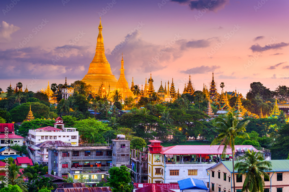 Yangon, Myanmar skyline at Shwedagon Pagoda - obrazy, fototapety, plakaty 