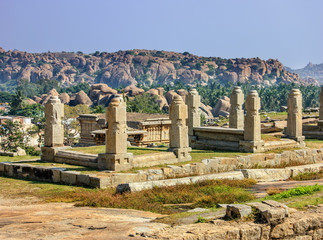 Fototapete - Ruins of Hampi, a UNESCO World Heritage Site, India.