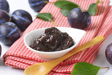 Sticker - Bowl of plum jam