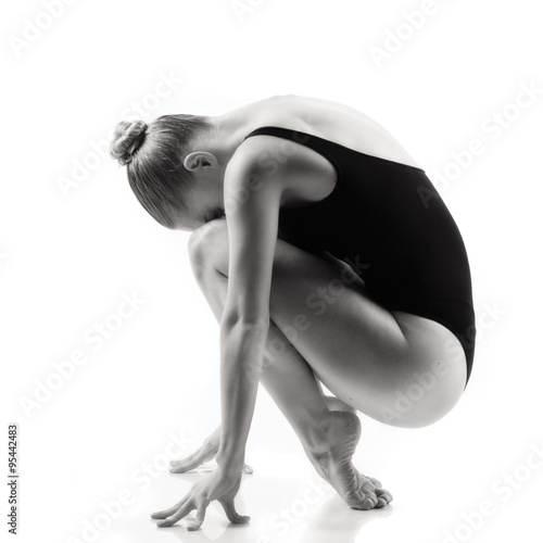 Fotografía Modern ballet dancer posing on white background
