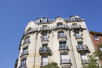 Canvas Print - Immeuble ancien à Paris