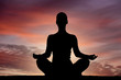 © hammett79 - Yoga silhouette outdoor at sunset