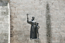 Statue Of Fray Junipero Serra - Havana - Cuba
