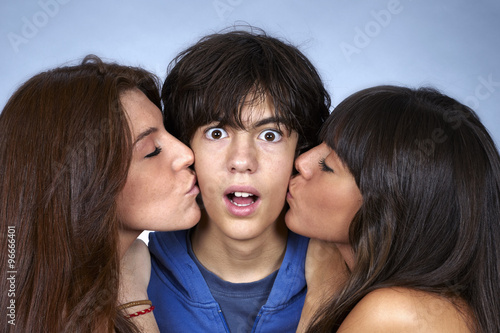 Women teen kissing images 265