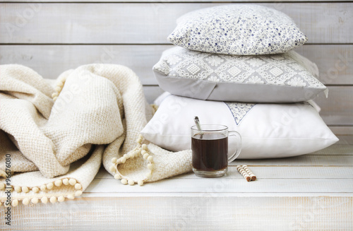 Juliste Cozy still life with coffee, pillows and plaid