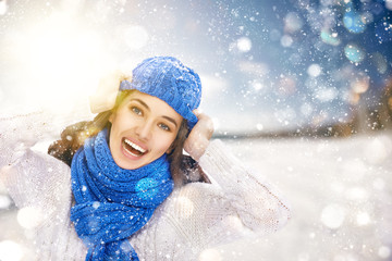 Wall Mural - woman on a winter walk