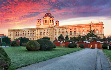 Fototapete - Vienna, Austria. Beautiful view of famous Kunsthistorisches - Fi