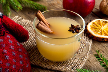 Sticker - Apple cider rum punch