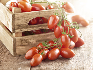 Poster - Wooden box with mini marzano tomatoes