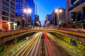 Fototapete - Paulista Avenue at twilight in Sao Paulo