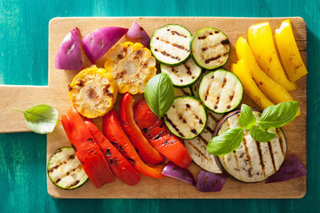 Wall Mural - healthy grilled vegetables on chopping board