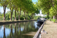 Le Canal De Briare, Rogny Les Sept écluses, Yonne, Bourgogne