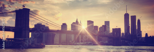 Stampe Brooklyn bridge at dusk, New York City