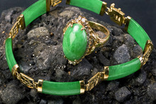 Chinese Green Ring And Bangle.