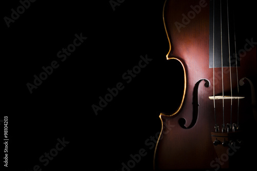 Dekoracja na wymiar  stare-skrzypce-na-czarnym-tle