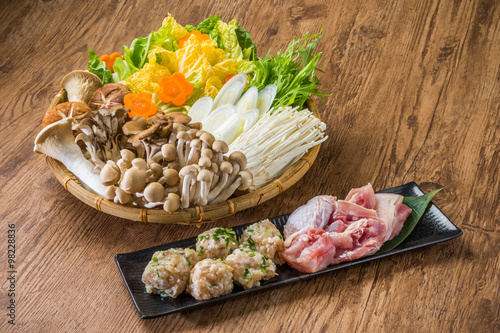 Fotografie, Obraz とり鍋セット ちゃんこ鍋 Japanese food served in a hot pot