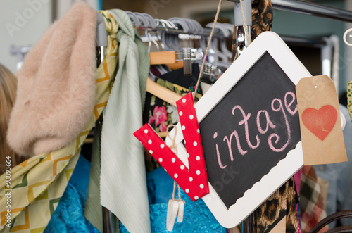 vintage style clothes rail uk, england, morecambe, 08/16/2015, vintage second hand clothes rail, Design ideen