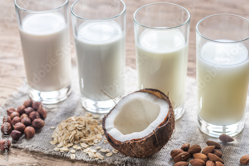 Eat healthy and stay healthy Different types of non-dairy milk