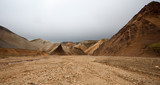 Fototapeta Do pokoju - Paesaggio in Islanda, deserto di pietre e sassi