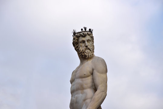 statua di nettuno, piazza della signoria, firenze, italia