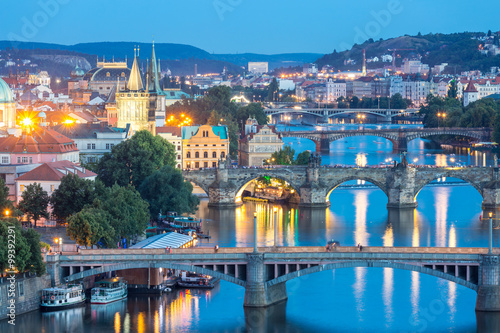 Naklejka na drzwi Prague at dusk