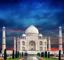 Fototapete - Indian Palace Taj Mahal in India