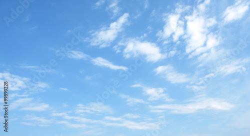 Plakat chmury   niebieskie-niebo