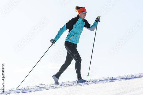 Dekoracja na wymiar  eleganckie-narciarstwo-biegowe-klasyczne