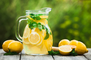 Canvas Print - Lemonade in the jug