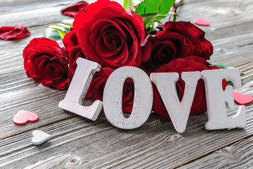 Poster - Red roses flowers and word love