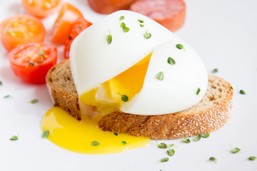 Poached egg on bread