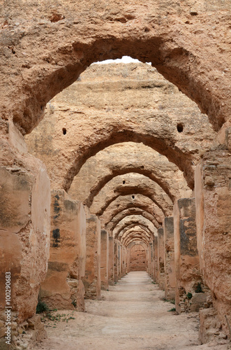 starozytne-zabytki-i-architektura-w-meknes-maroko