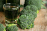 Fototapeta Kuchnia - fresh broccoli with juices