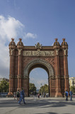 Fototapeta Łazienka - BARCELONA, SPAIN - OCTOBER 09, 2015: The Arc de Triomf is one of the main attractions of Barcelona. Triumph Arch of Barcelona was built for the World Exhibition in 1888 by Josep Vilaseca i Casanovas.