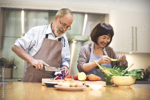 Obraz na plátně Family Cooking Kitchen Food Togetherness Concept