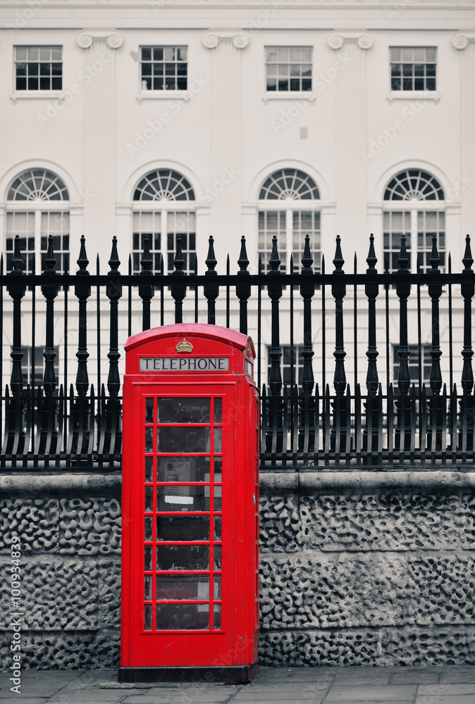 budka-telefoniczna-w-londynie