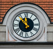 Uhr am Rathaus