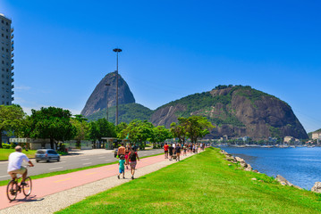 Fototapete - Botafogo and mountain Sugar Loaf and Urca in Rio de Janeiro. Brazil