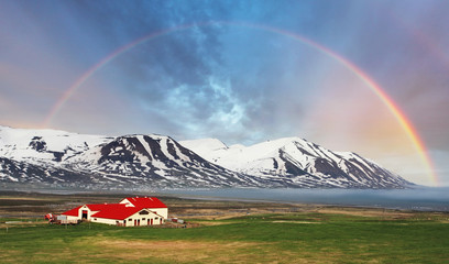 Canvas Print - Iceland landspace mountain with rainbow