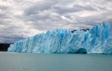  Perito Moreno Glacier. Patagonia, Argentina