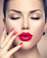 Poster - Beautiful fashion woman model face portrait with red lipstick and red nails