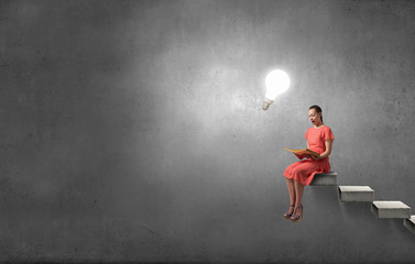 Wall Mural - read to broaden your mind